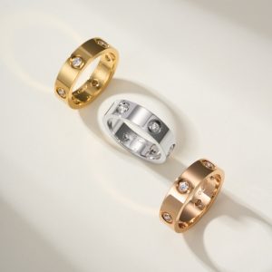 Cartier Classic Model Love Ring With 6 Diamonds