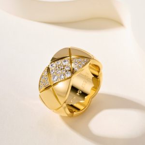 Chanel Coco Crush Large Ring with Diamonds cc1022