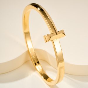 Tiffany T:T1 Wide Hinged Bangle tiffany1004