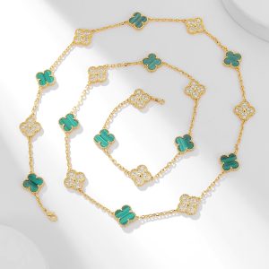 Van Cleef & Arpels Vintage Alhambra long necklace 20 motifs Malachite Diamonds vca2042