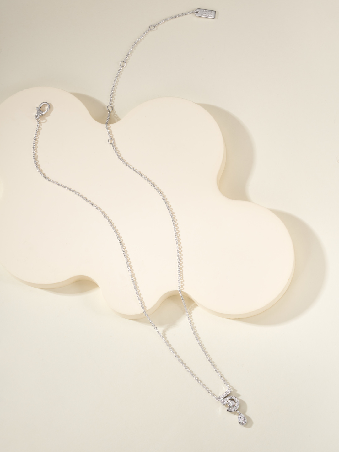 Chanel Eternal N°5 Necklace with Diamonds cc2004 3 Chanel Eternal N°5 Necklace with Diamonds cc2004 - Image 3