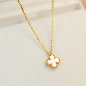 Van Cleef & Arpels Sweet Alhambra Necklace White Mother-of-pearl vca2013