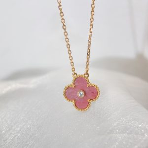 Van Cleef & Arpels Vintage Alhambra Necklace vca2027