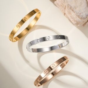 Cartier Classic Model Love Bracelet