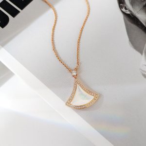 Bvlgari Divas' Dream Pendant Necklace With Diamonds bvlgari1002