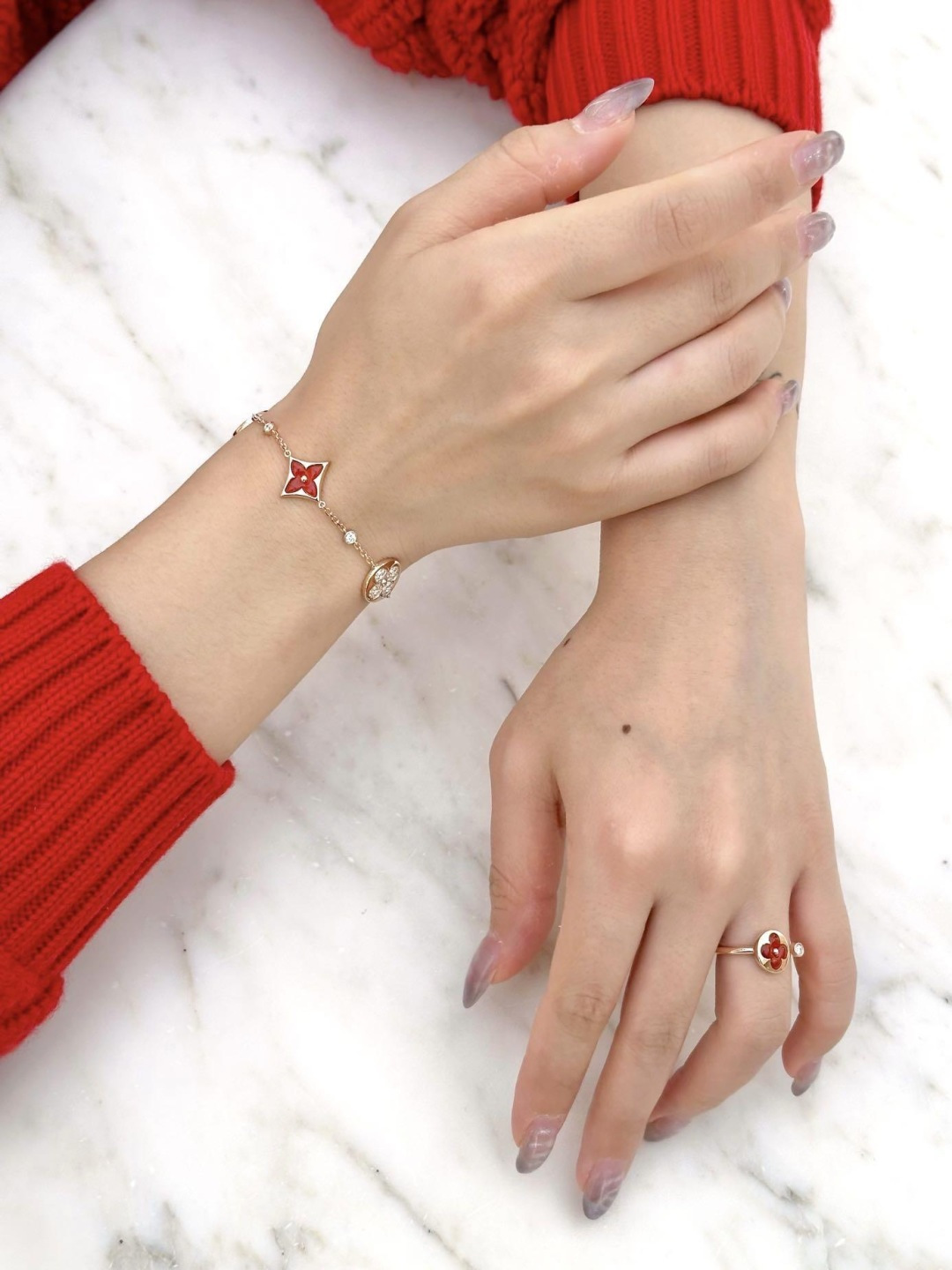 Louis Vuitton Color Blossom BB Star Bracelet Cornelian And Diamonds lv2008 9 Louis Vuitton Color Blossom BB Star Bracelet Cornelian And Diamonds lv2008 - Image 9