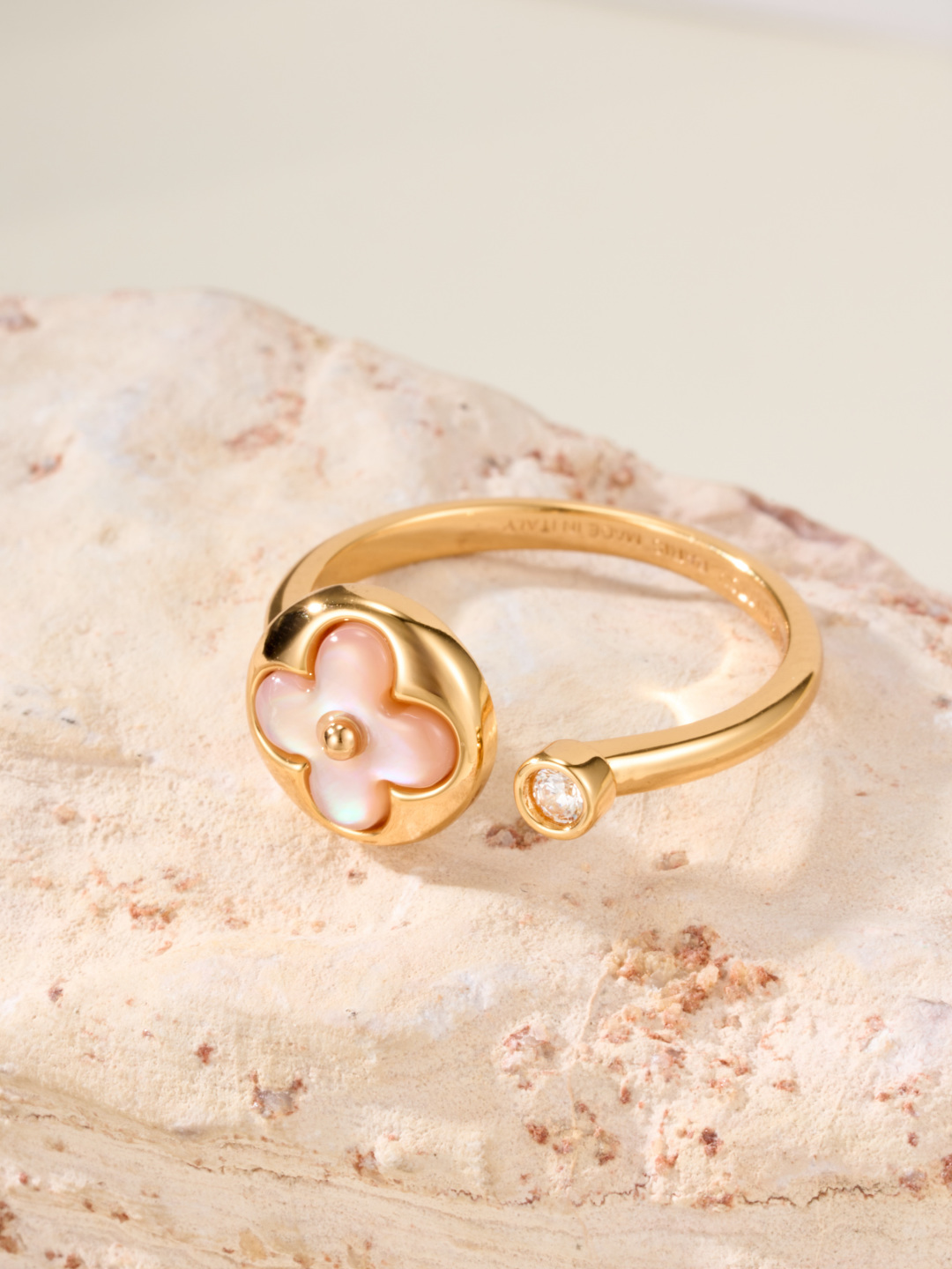 Louis Vuitton Color Blossom Mini Sun Ring 3 Louis Vuitton Color Blossom Mini Sun Ring - Image 3