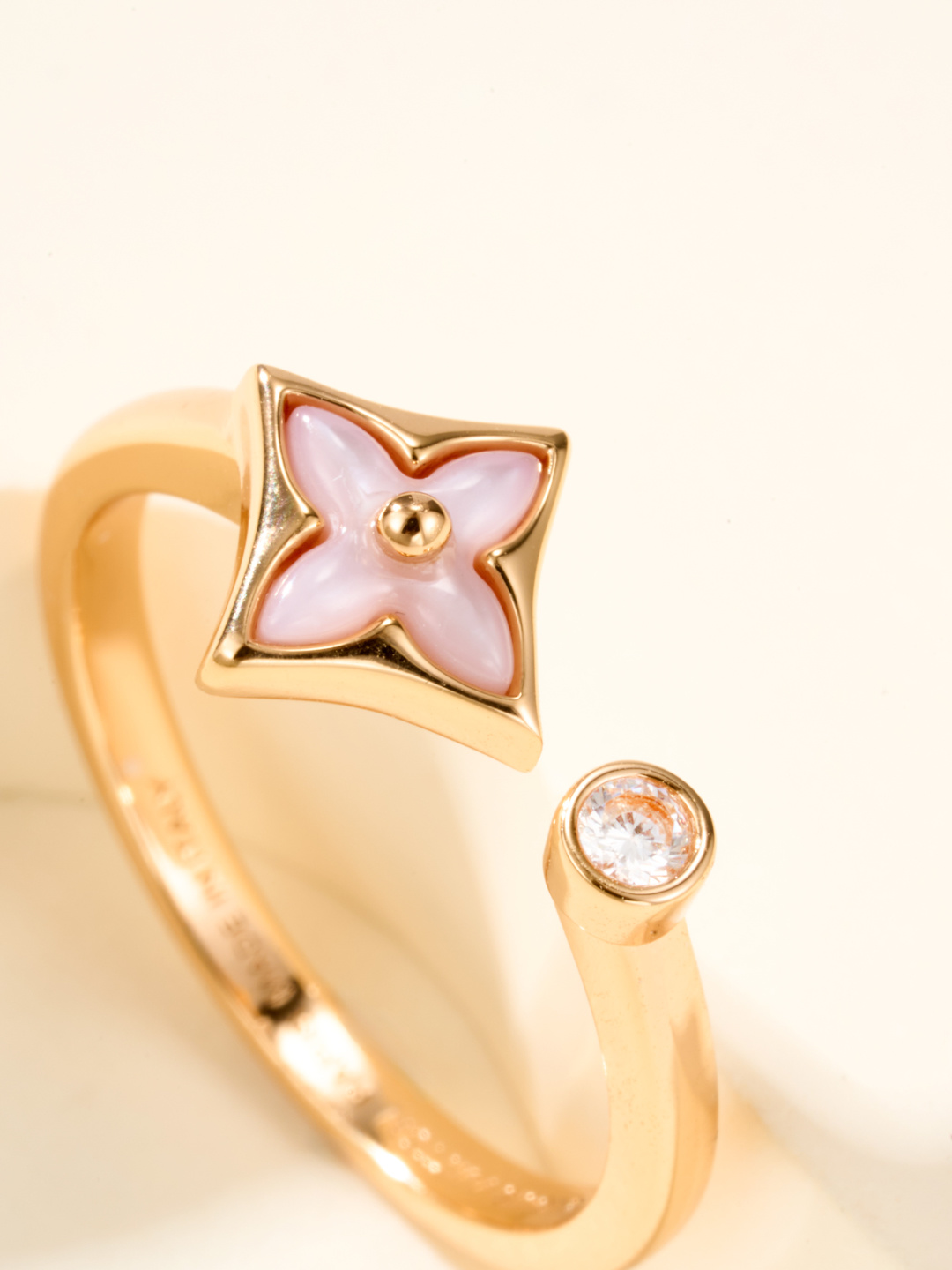 Louis Vuitton Color Blossom Mini Star Ring 13 Louis Vuitton Color Blossom Mini Star Ring - Image 13